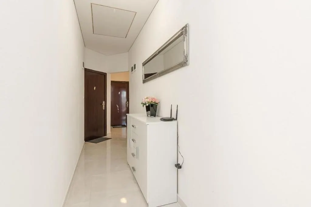 Apartments With A Swimming Pool - By Ta Leut Tourist Agency بريفلاكا كرواتيا