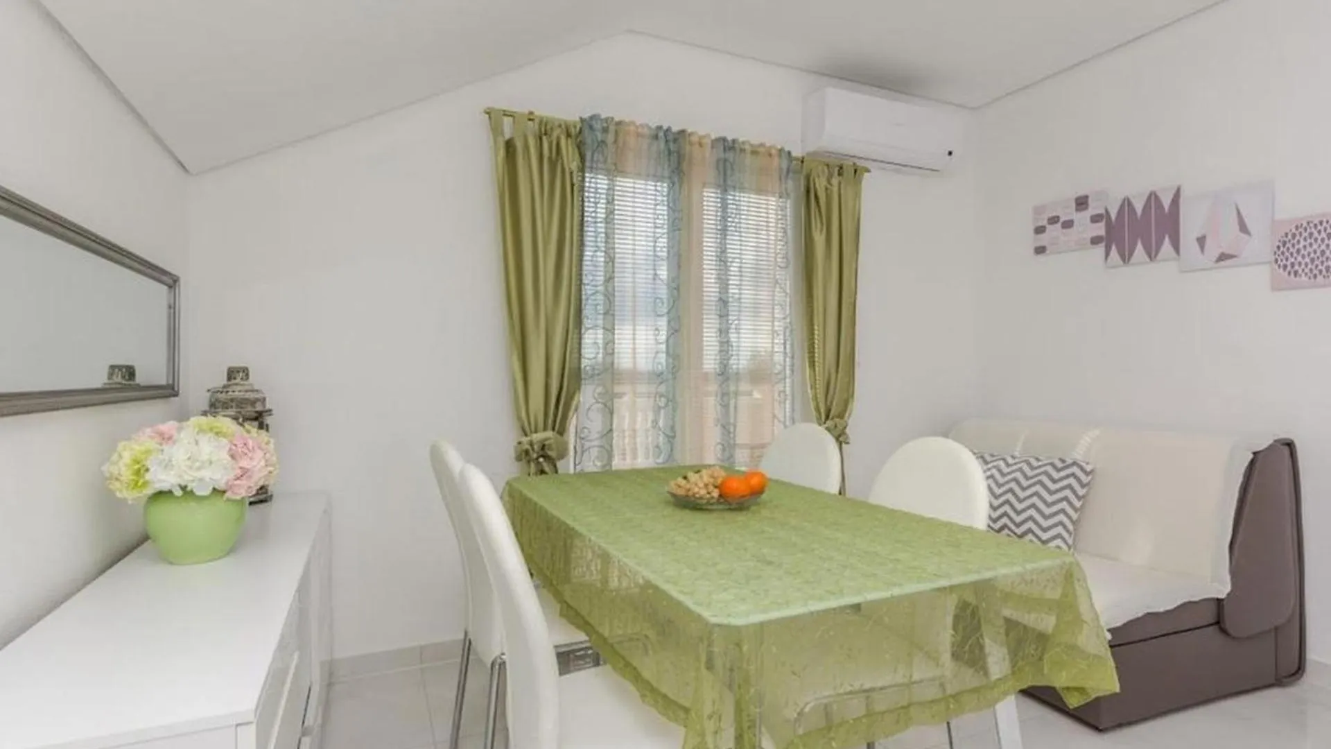 פריבלאקה Apartments With A Swimming Pool - By Ta Leut Tourist Agency